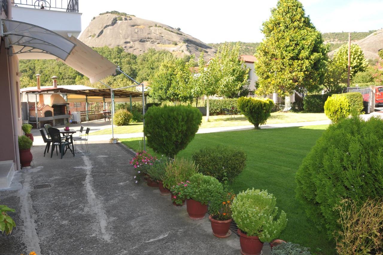 The Other Side Of Meteora With Lush Garden, Bbq & Pavillion Apartment Kalambaka