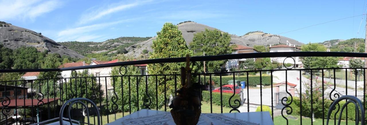 The Other Side Of Meteora With Lush Garden, Bbq & Pavillion Apartment Kalambaka