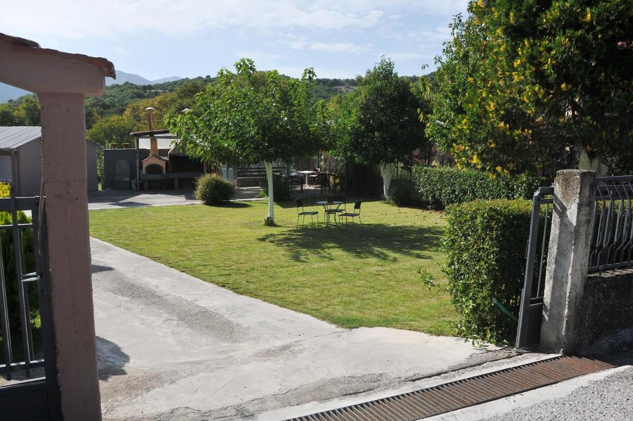The Other Side Of Meteora With Lush Garden, Bbq & Pavillion *